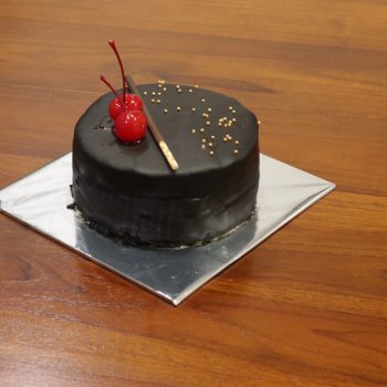 sengkoeloen adalah rekomendasi birthday cake enak di jakarta pusat karena variasi yang lengkap