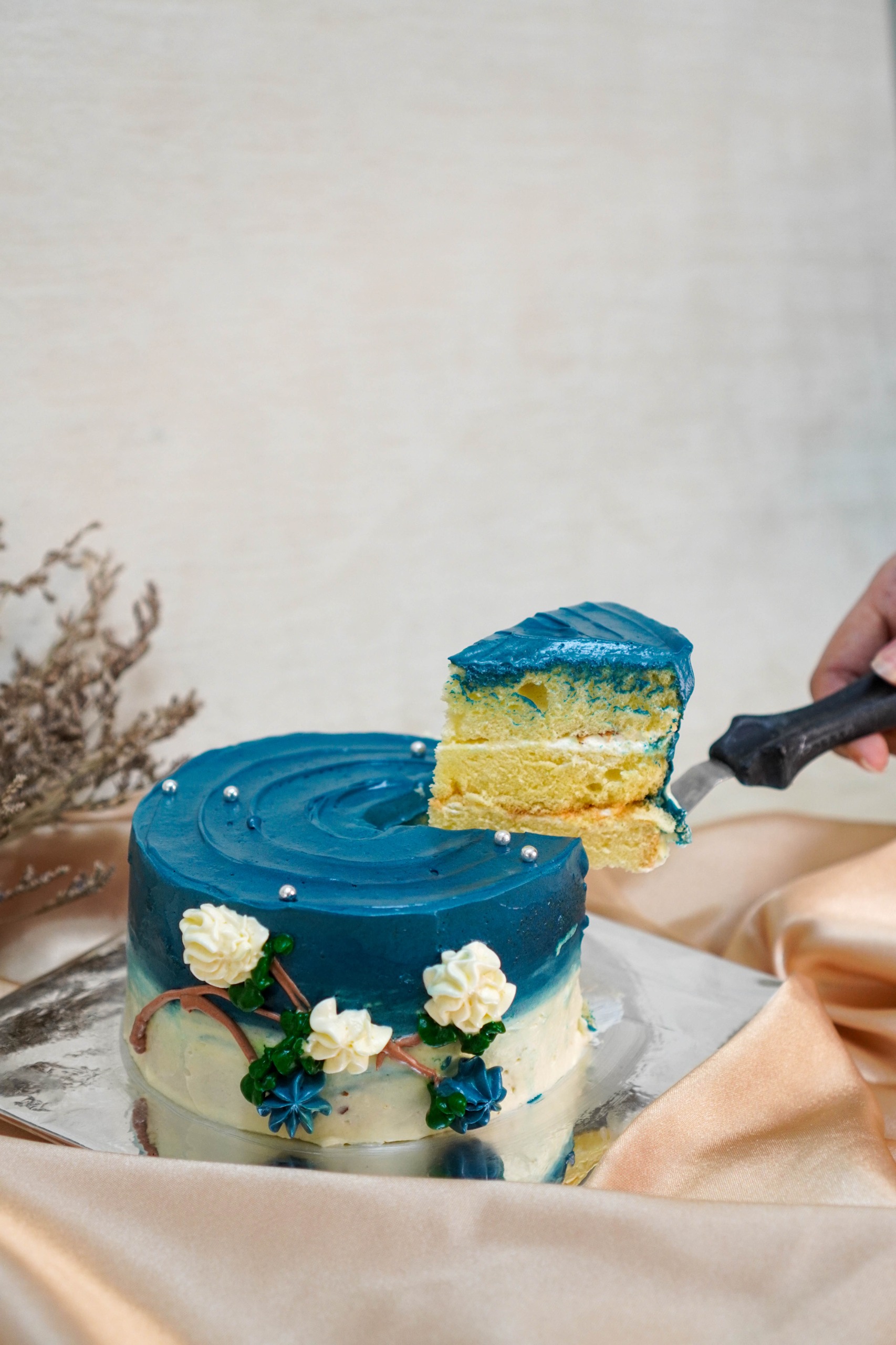 sengkoeloen adalah rekomendasi toko kue di jakarta selatan karena memiliki variasi kue yang lengkap