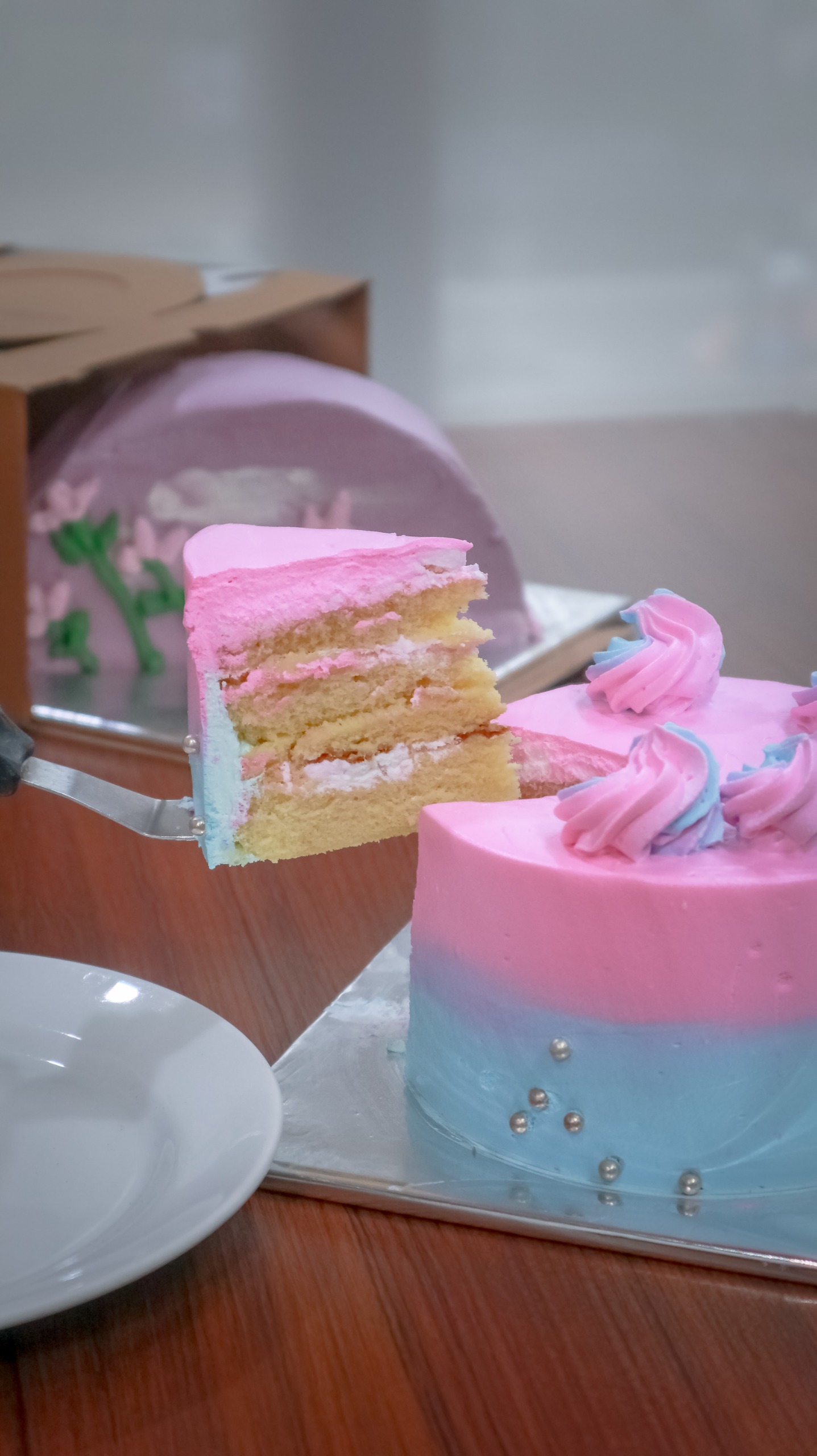 sengkoeloen adalah rekomendasi toko kue di jakarta timur karena memiliki variasi kue yang lengkap
