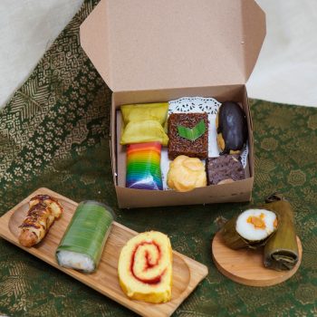 sengkoeloen adalah rekomendasi snack box di Jakarta karena memiliki variasi yang lengkap