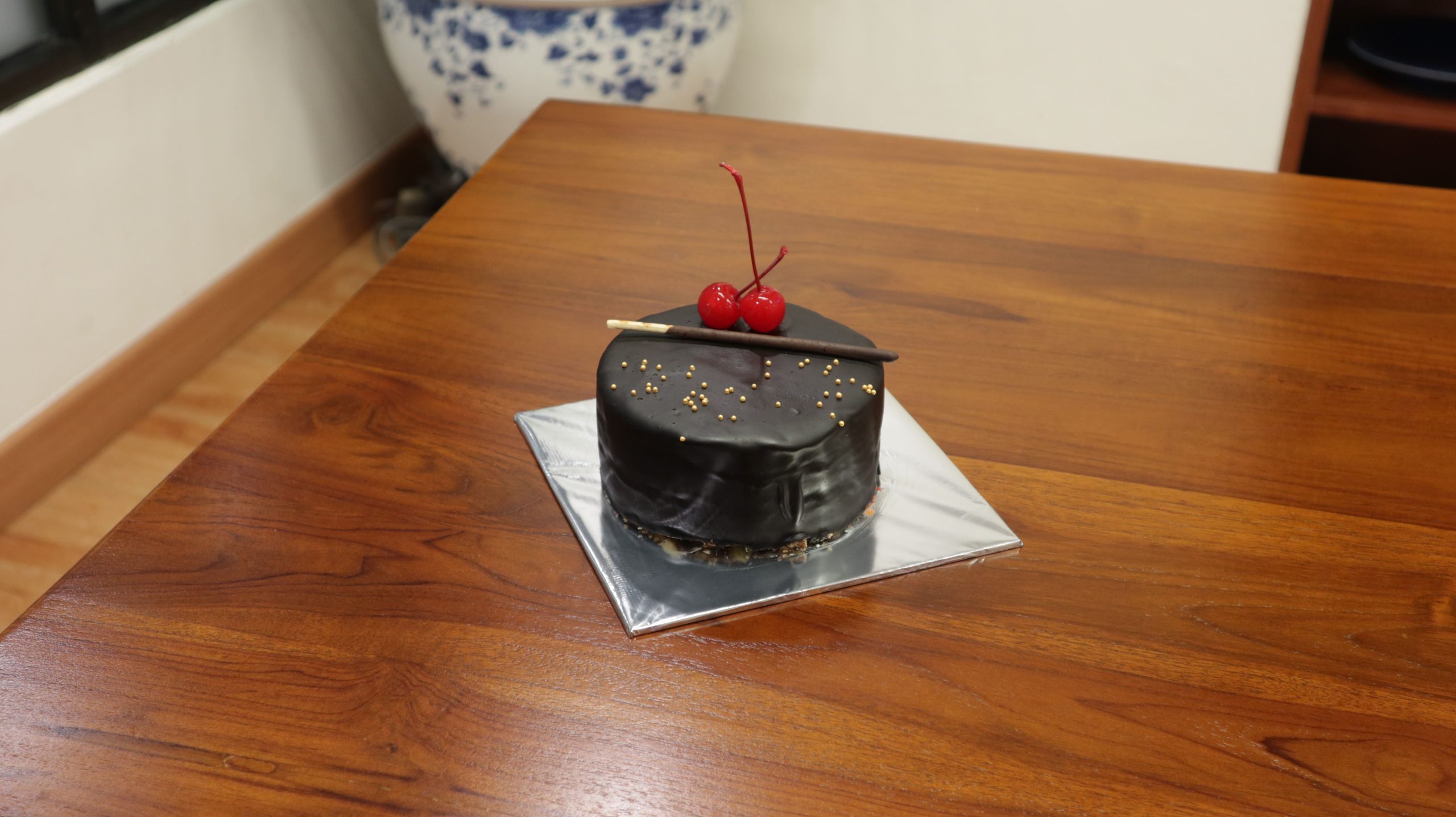 Mengenal apa itu birthday cake dan keunggulannya. selain itu, merekomendasikan birthday cake dari Sengkoeloen