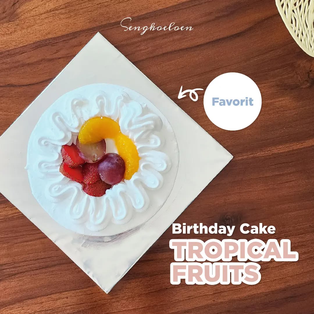 tropical fruit cake dari sengkoeloen jakarta memiliki rasa lezat dan harga terjangkau sehingga cocok untuk menemani berbagai momen